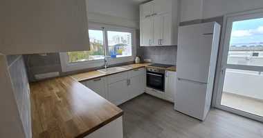 Apartment for Rent – Renovated 2-Bedroom in Neapoli