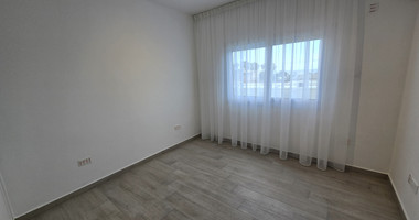 Apartment for Rent – Renovated 2-Bedroom in Neapoli