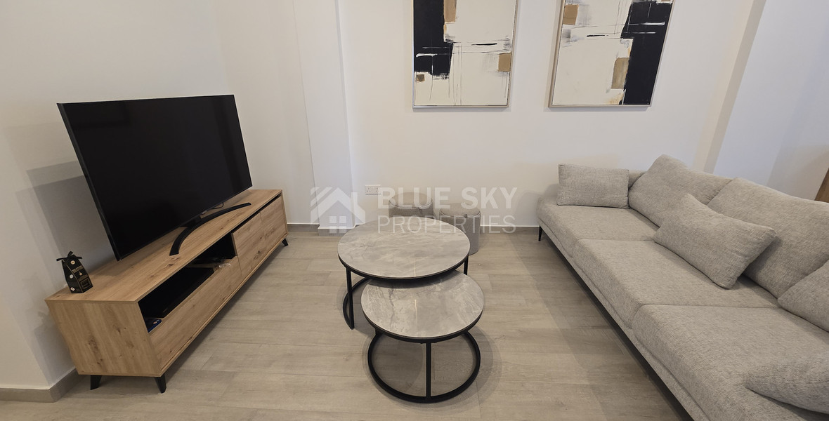 Apartment for Rent – Renovated 2-Bedroom in Neapoli