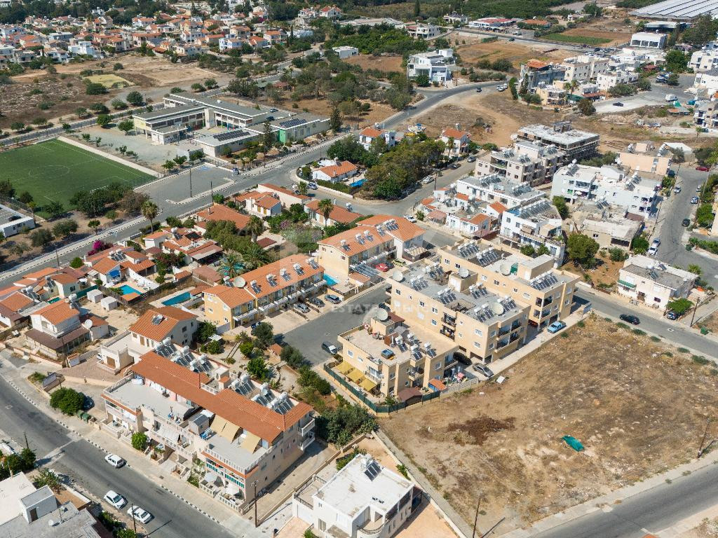 One Bedroom Apartment for Sale in Chloraka ,  Prime Location Near Beach & Amenities - with separate title deed