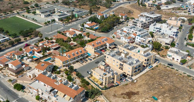 One Bedroom Apartment for Sale in Chloraka ,  Prime Location Near Beach & Amenities - with separate title deed