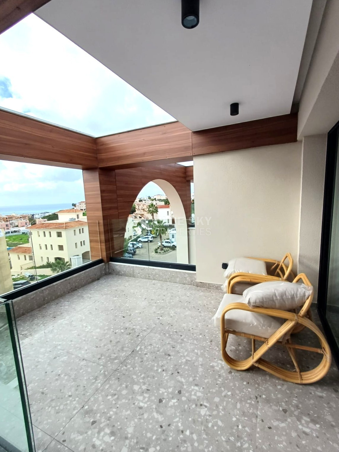 For sale Modern Studio in Gated Community – Chloraka – Investment Opportunity