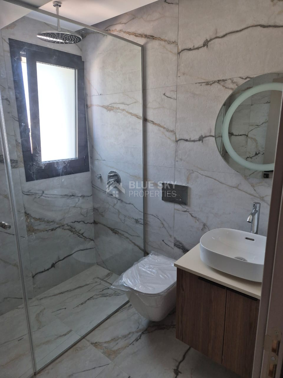 For sale Brand New one Bedroom Apartment in Chloraka – Gated Community – No VAT