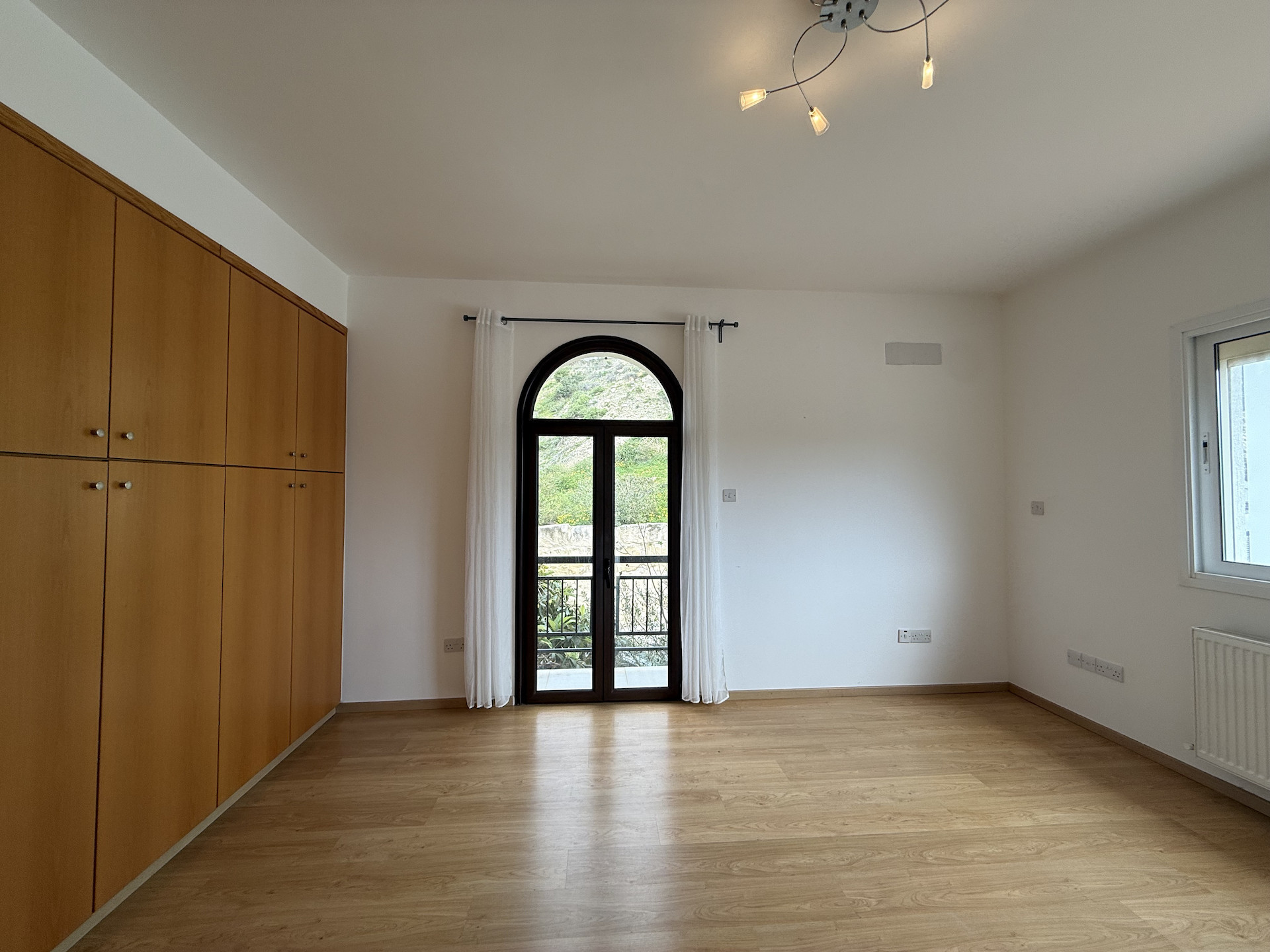 4 bedroom house 190 m² in Agios Tychonas, Cyprus