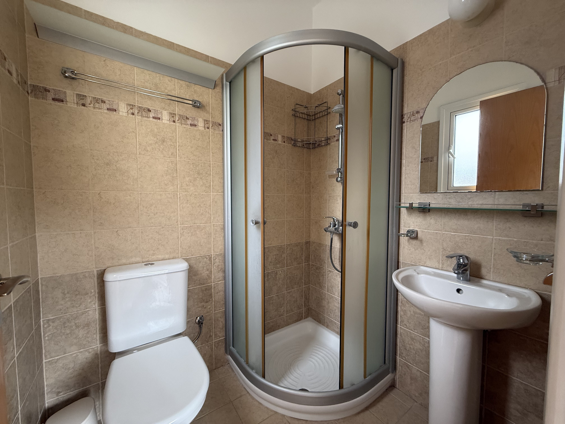 4 bedroom house 190 m² in Agios Tychonas, Cyprus