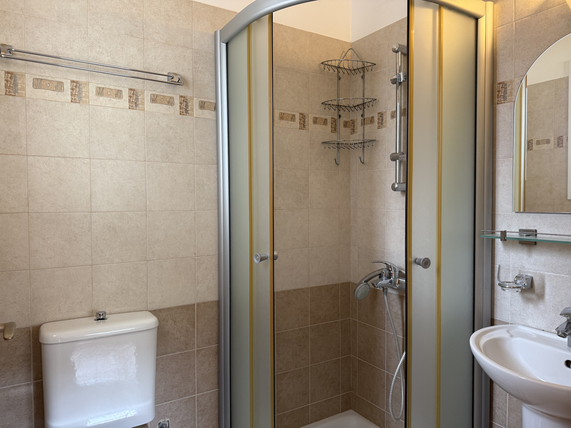 4 bedroom house 190 m² in Agios Tychonas, Cyprus