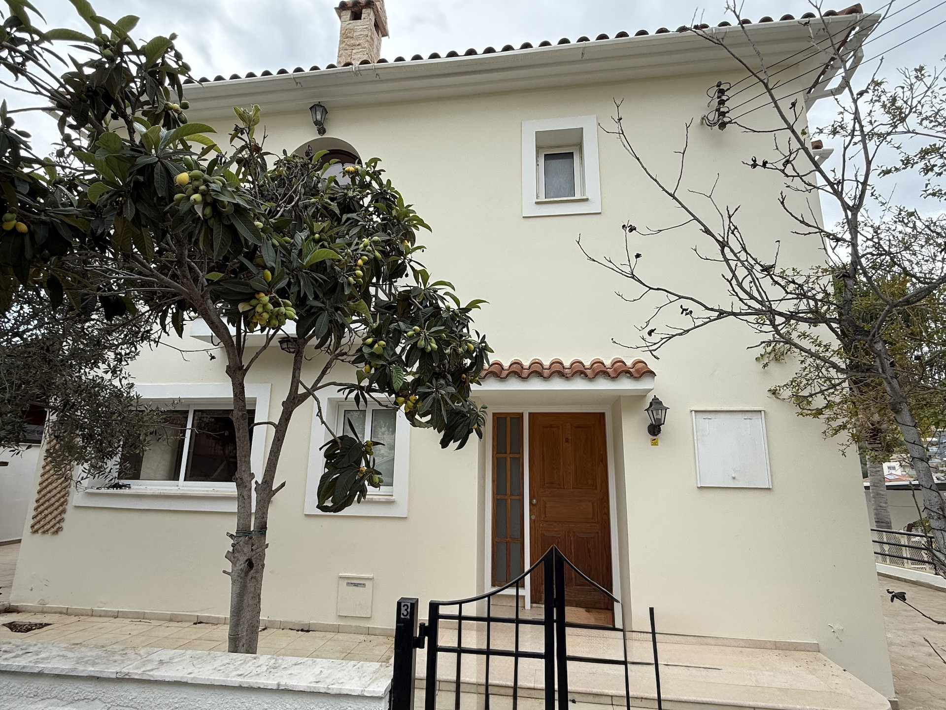 4 bedroom house 190 m² in Agios Tychonas, Cyprus