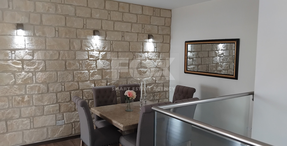 Spacious Six Bedroom House with Pool in Universal Paphos, for rent