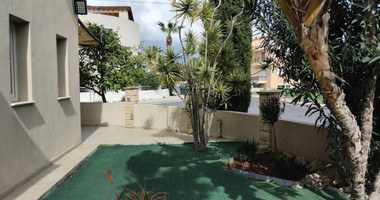 Spacious Six Bedroom House with Pool in Universal Paphos, for rent