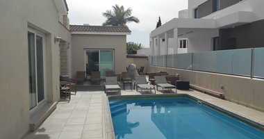 Spacious Six Bedroom House with Pool in Universal Paphos, for rent