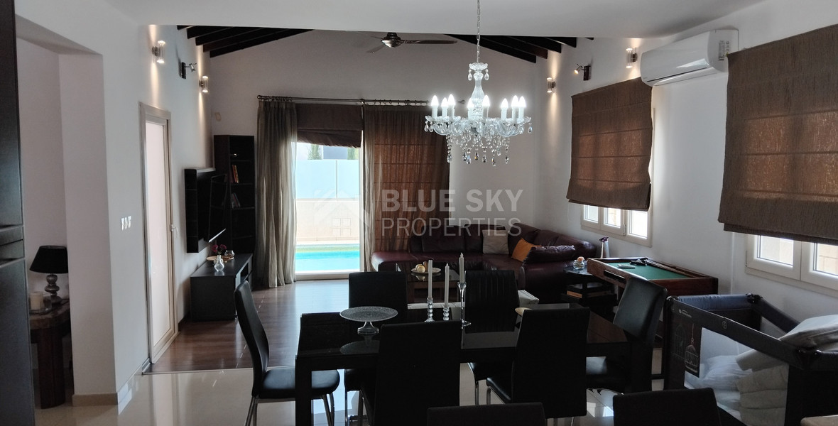 Spacious Six Bedroom House with Pool in Universal Paphos, for rent