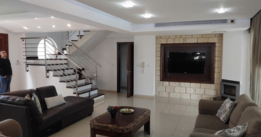Spacious Six Bedroom House with Pool in Universal Paphos, for rent