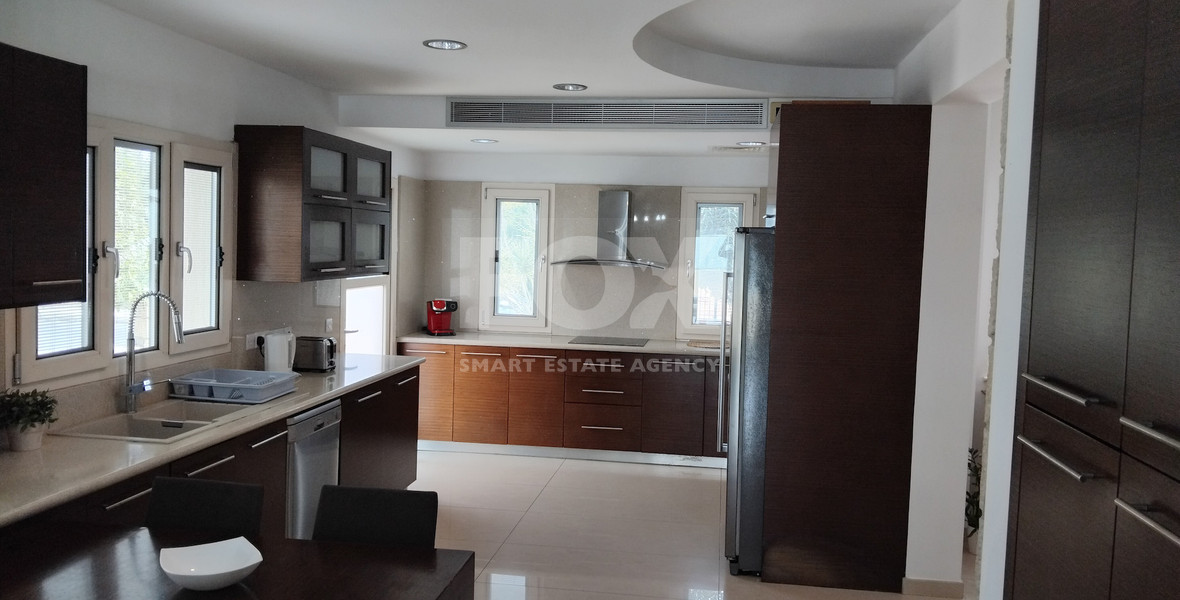 Spacious Six Bedroom House with Pool in Universal Paphos, for rent