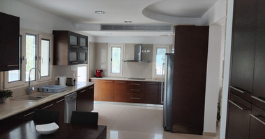 Spacious Six Bedroom House with Pool in Universal Paphos, for rent
