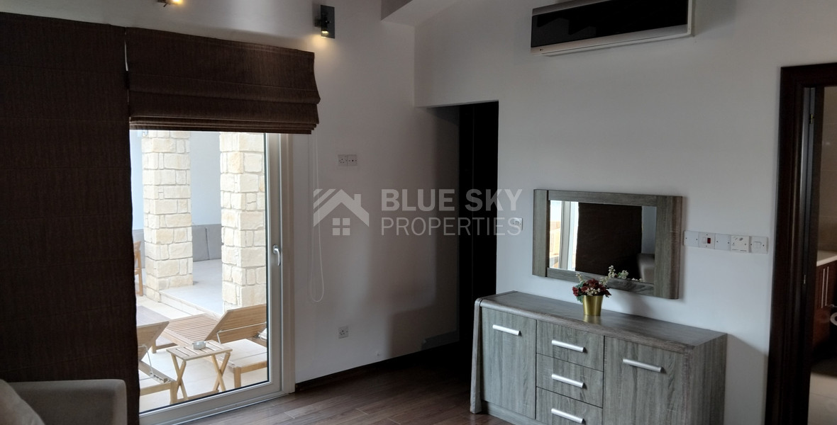 Spacious Six Bedroom House with Pool in Universal Paphos, for rent