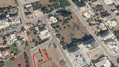 SALE: PLOT IN ZAKAKI AREA WITH SECURE PLANNING AND BUILDING PERMITS READY TO COMMENCE.