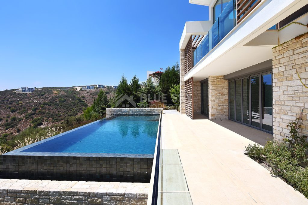 For sale , Luxury Hillside Villa for Sale in Tsada three Bedroom Modern Home with Pool & Panoramic View