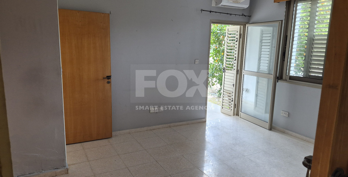 Three Bedroom House with Expansive Garden & Peaceful Surroundings For Rent