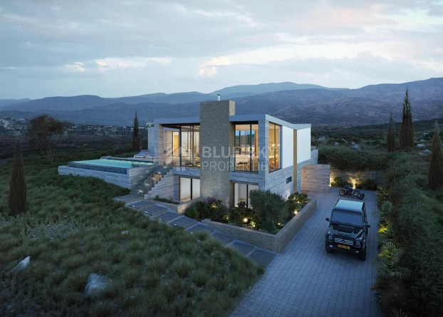 For sale , exceptional Modern Villa with Panoramic Views, Private Pool & Premium Amenities