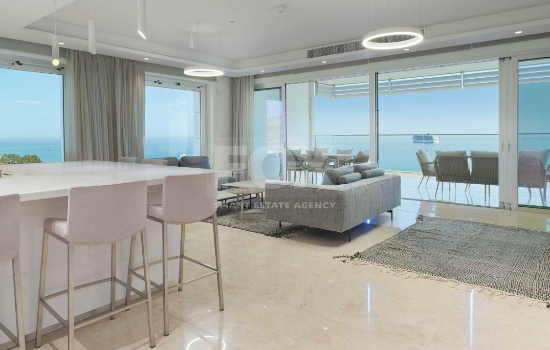 For rent Luxury Three-Bedroom Seafront Apartment | Panoramic Views & Premium Amenities