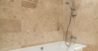 For rent Luxury Three-Bedroom Seafront Apartment | Panoramic Views & Premium Amenities