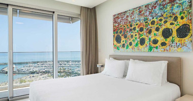 For rent Luxury Three-Bedroom Seafront Apartment | Panoramic Views & Premium Amenities