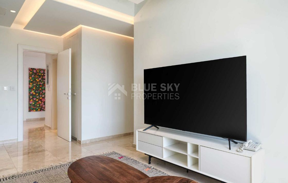 For rent Luxury Three-Bedroom Seafront Apartment | Panoramic Views & Premium Amenities