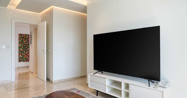 For rent Luxury Three-Bedroom Seafront Apartment | Panoramic Views & Premium Amenities