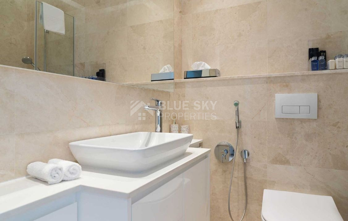 For rent Luxury Three-Bedroom Seafront Apartment | Panoramic Views & Premium Amenities