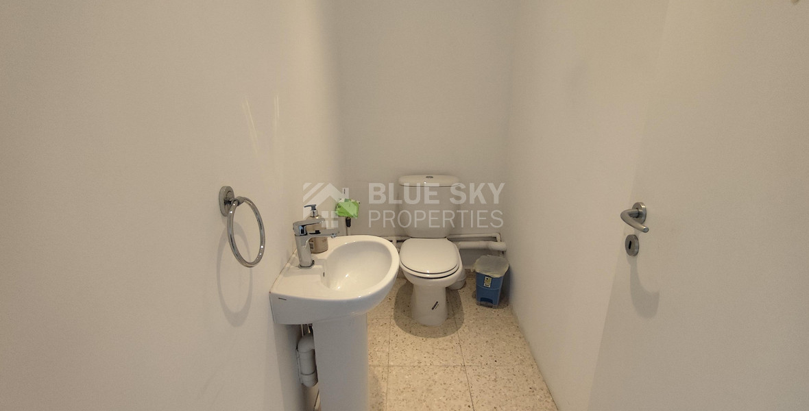 Ground Floor Office / Shop for Rent in Trachoni, Limassol