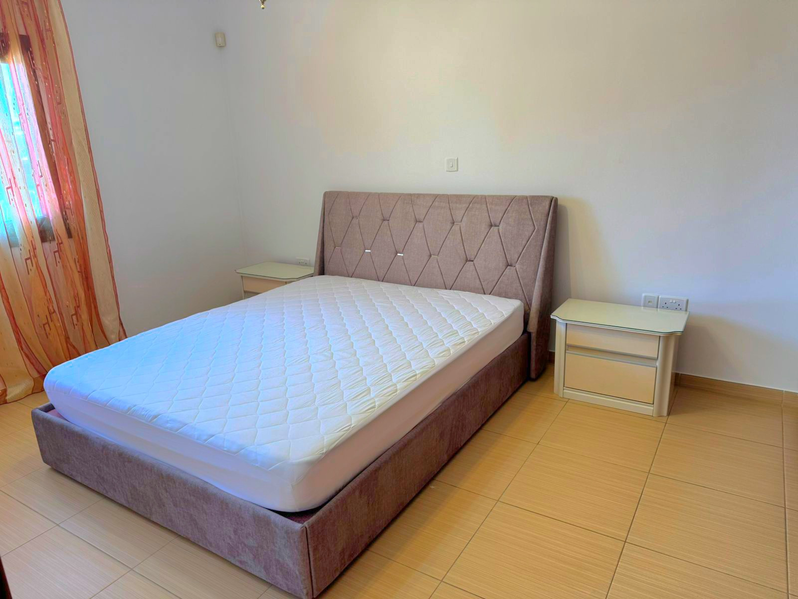 Mieszkanie 3 pokoi 150 m² w Jermasoja, Cypr