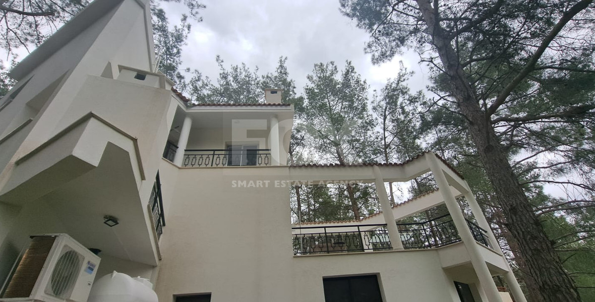 Charming Forest Retreat for Rent in Moniatis
