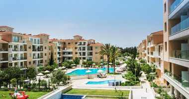 Modern Furnished 2-bedroom Townhouse in Elysia Park