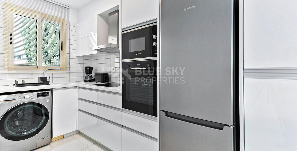 Modern Furnished 2-bedroom Townhouse in Elysia Park