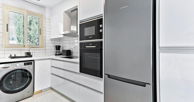 Modern Furnished 2-bedroom Townhouse in Elysia Park