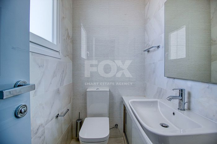 Premium Sea View Three-Bedroom Penthouse for rent in Mesa Geitonia