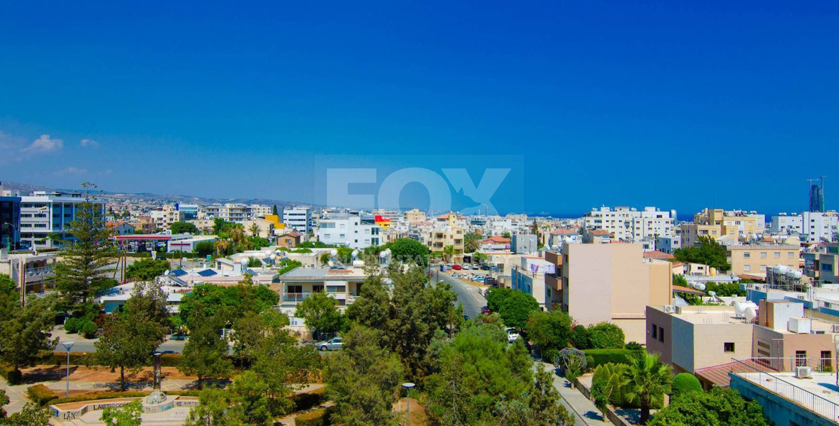 Premium Sea View Three-Bedroom Penthouse for rent in Mesa Geitonia