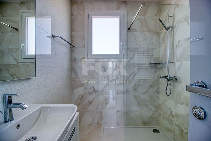 Premium Sea View Three-Bedroom Penthouse for rent in Mesa Geitonia