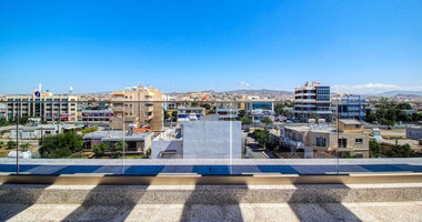 Premium Sea View Three-Bedroom Penthouse for rent in Mesa Geitonia