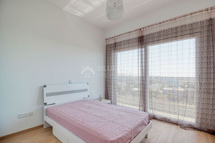 Premium Sea View Three-Bedroom Penthouse for rent in Mesa Geitonia