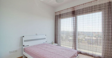 Premium Sea View Three-Bedroom Penthouse for rent in Mesa Geitonia