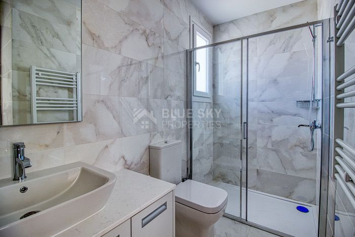 Premium Sea View Three-Bedroom Penthouse for rent in Mesa Geitonia