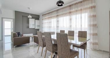 Premium Sea View Three-Bedroom Penthouse for rent in Mesa Geitonia