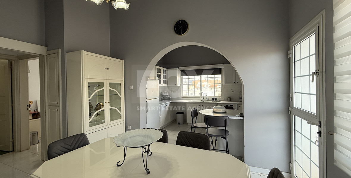 FOR RENT UPPER LEVEL TWO BEDROOM APARTMENT IN MESA GEITONIA