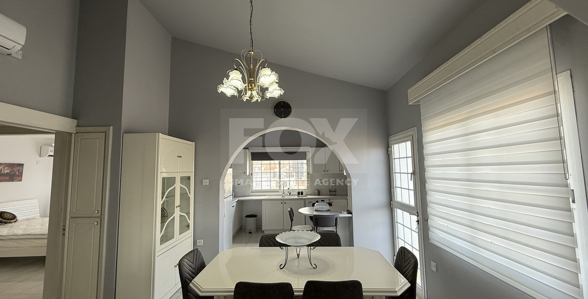 FOR RENT UPPER LEVEL TWO BEDROOM APARTMENT IN MESA GEITONIA