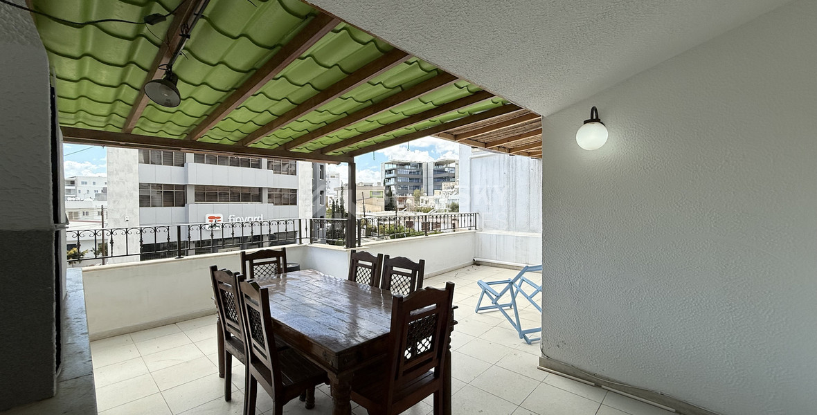 FOR RENT UPPER LEVEL TWO BEDROOM APARTMENT IN MESA GEITONIA