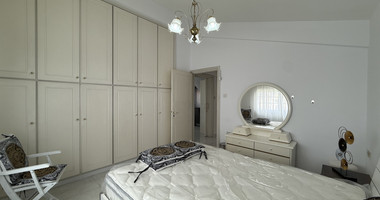 FOR RENT UPPER LEVEL TWO BEDROOM APARTMENT IN MESA GEITONIA