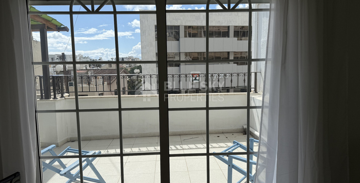 FOR RENT UPPER LEVEL TWO BEDROOM APARTMENT IN MESA GEITONIA