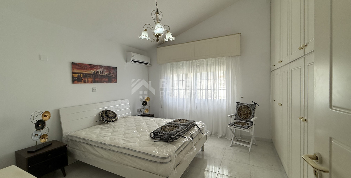 FOR RENT UPPER LEVEL TWO BEDROOM APARTMENT IN MESA GEITONIA