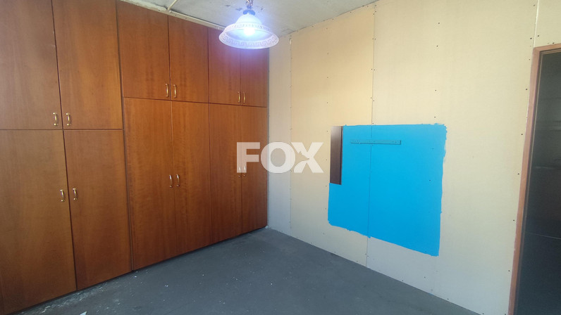 Warehouse 400 m² for rent in Agios Spiridon, Limassol, Cyprus